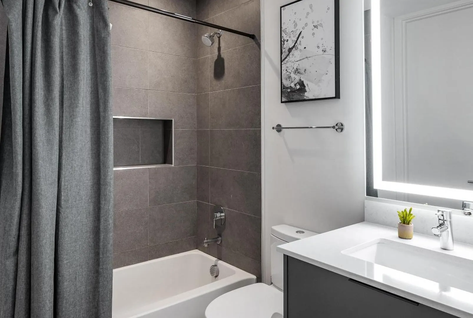 Holiday home Horizon - 2 Units - Jacuzzi - Private Balconies Villa Scottsdale
