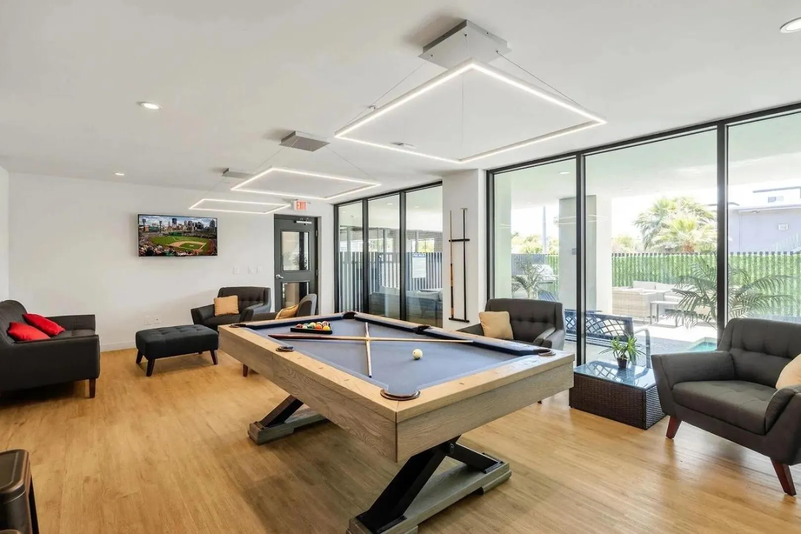 Holiday home Horizon - 2 Units - Jacuzzi - Private Balconies Villa Scottsdale