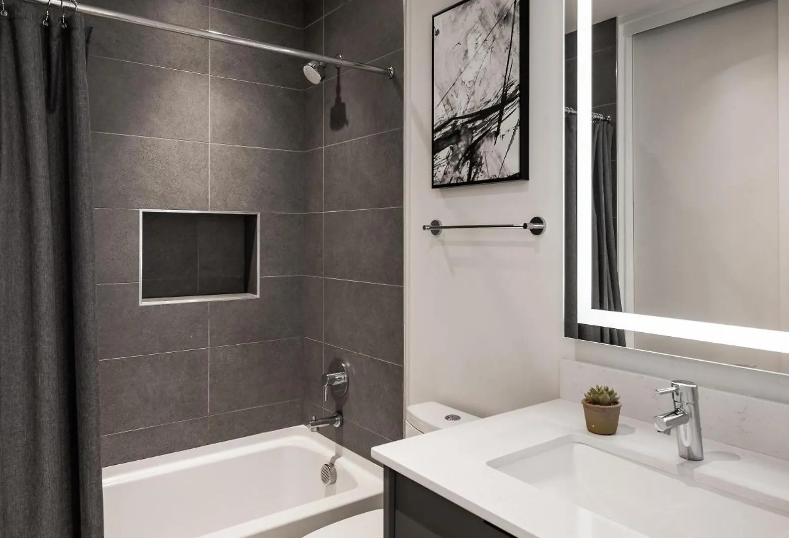 Horizon - 2 Units - Jacuzzi - Private Balconies Villa Scottsdale